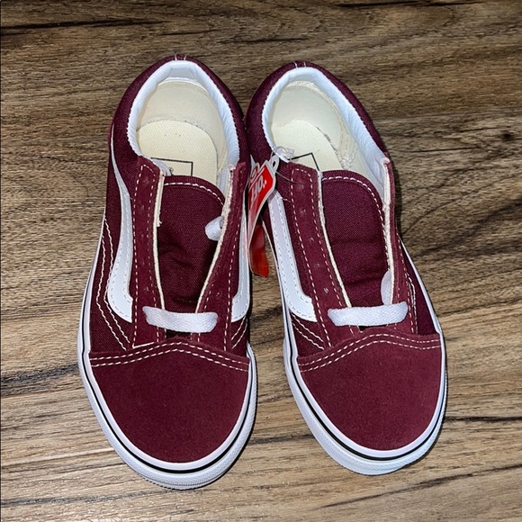 Vans - Picture 1 of 2